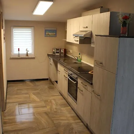 Semesterbostad „strandhafer“ *